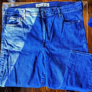 GAP  True Skinny Super High Rise Jeans size 33R